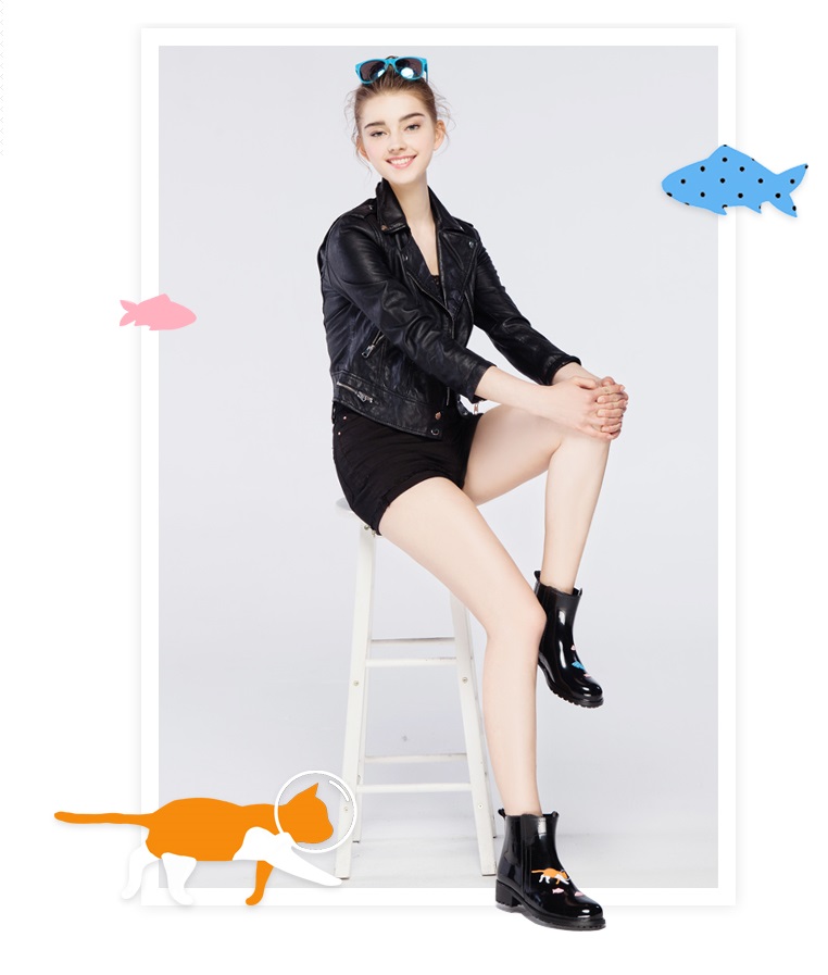 Three types of rain boots Women's boots Childre