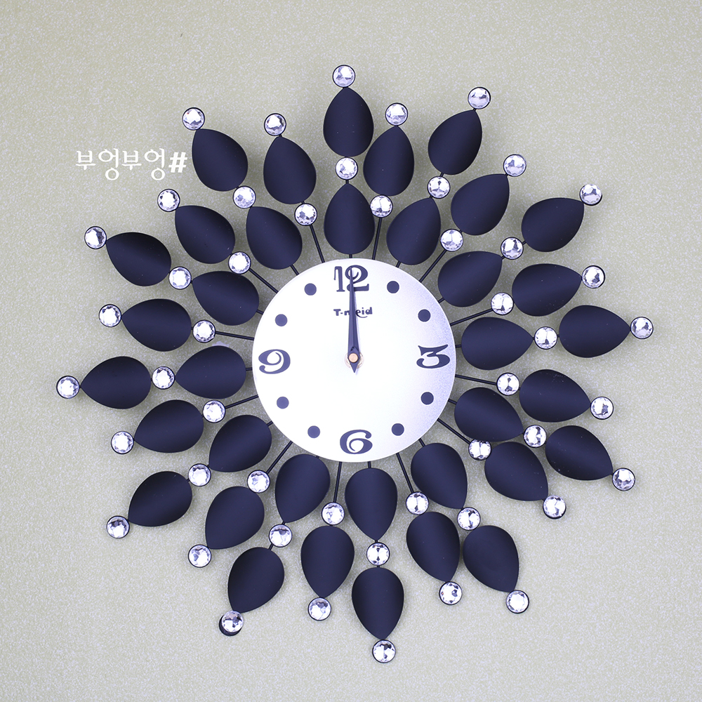 Nordic Black Petal Wall Clock Beautiful interior G