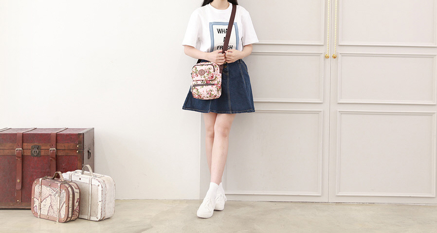 New floral mini cross back Travel light student va