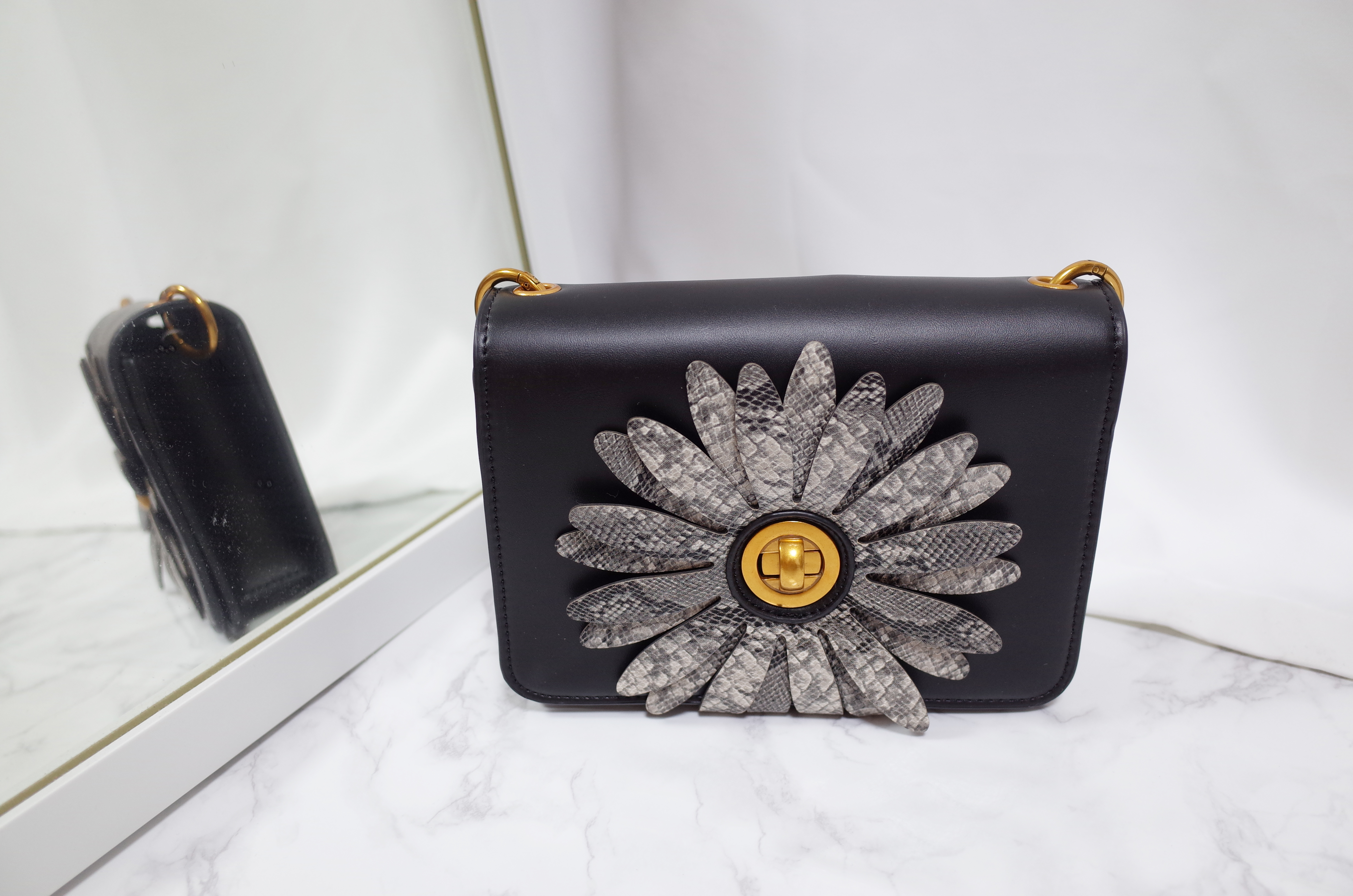 New Square Mini Cross Back Bag 4color Cheerful Viv