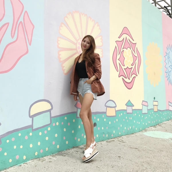 New Lightweight and comfortable X-line wedge sanda