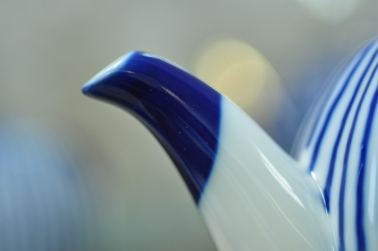 Yeka Tool 7. Tulip Ripple Tippot about 600ml Lomon