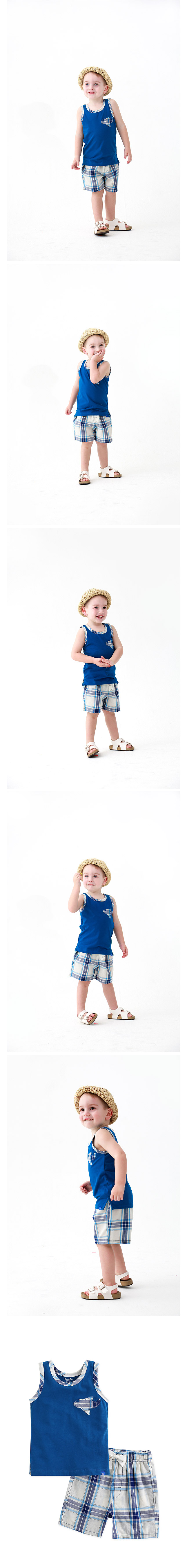 NEW KID PAJAMAS Sleeveless dressing gowns Six boys