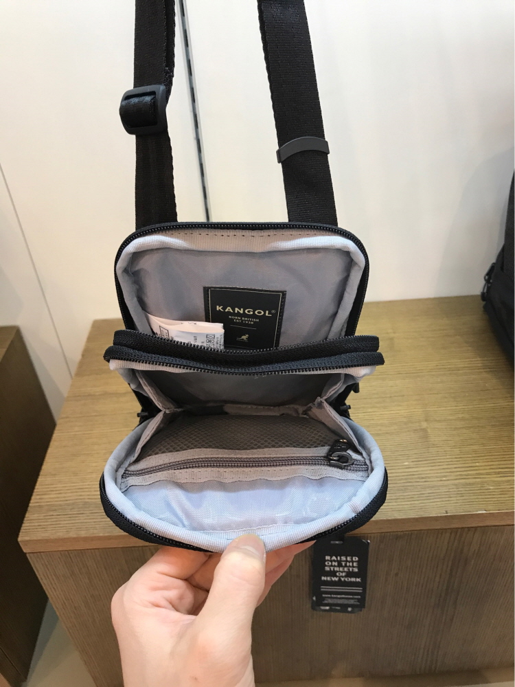 New Kangol keeper cross back mini black CB3054BK