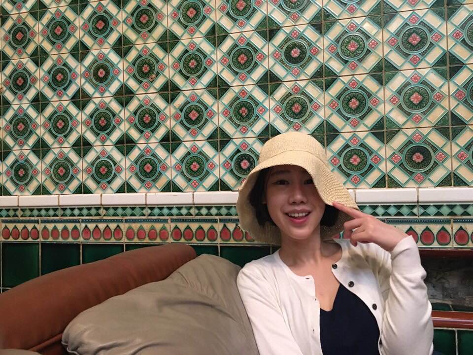 Women Sun Hats Oversized straw bucket Hat 30s Wome