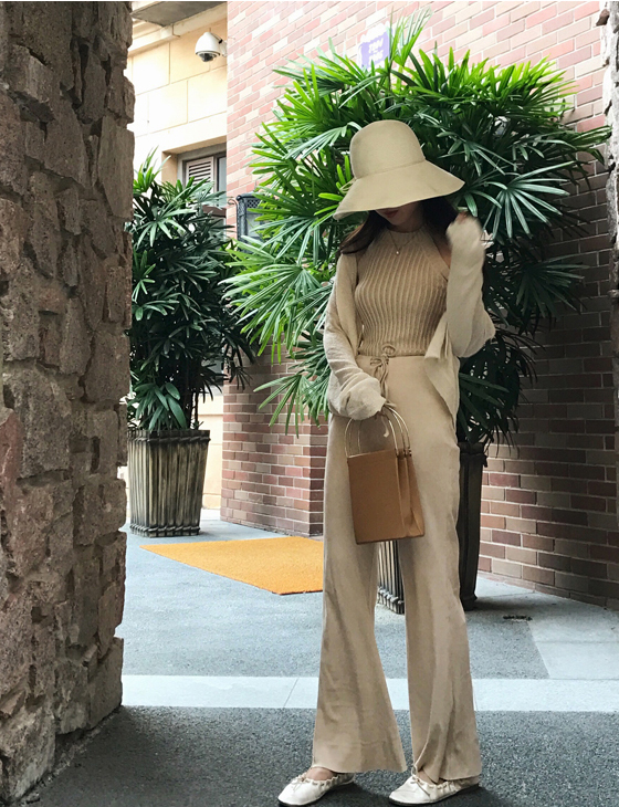 Women Sun Hats Oversized straw bucket Hat 30s Wome