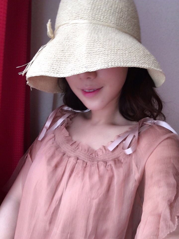 Women Sun Hats Oversized straw bucket Hat 30s Wome