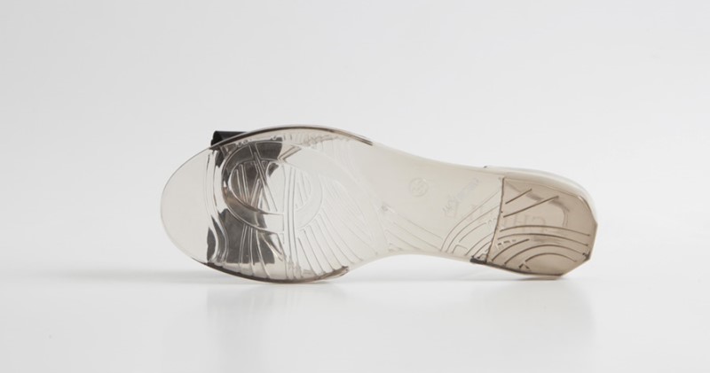 NEW WOMEN JELLY SHOES Pearl transparent jelly sand