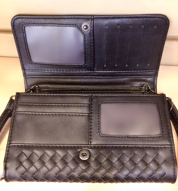 New mouthed + same day Bottega purse-shaped mini c