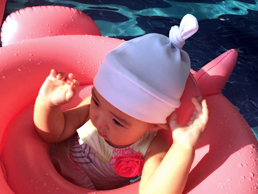 Baby hat newborn faucet swimming baby baby 100 day