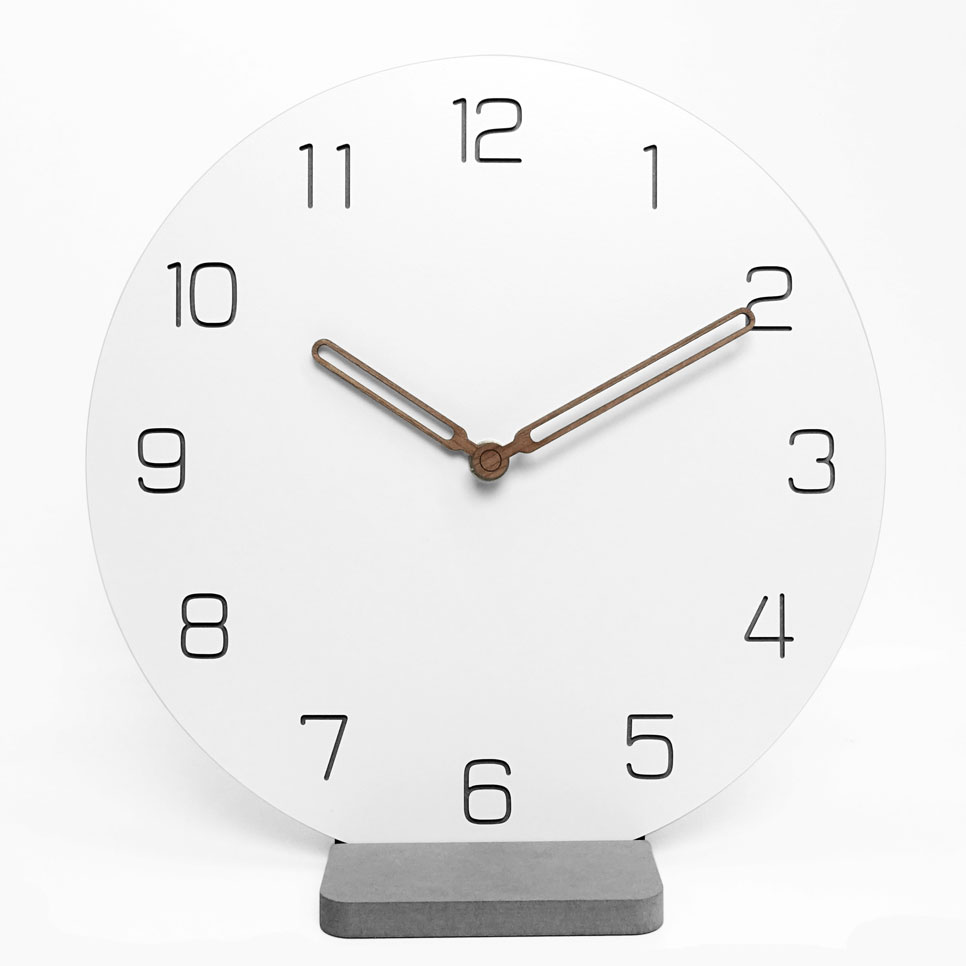 Solid 23CM wall clock Mum's wall hanging design