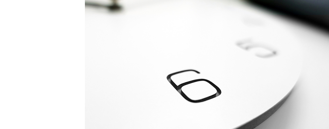 Solid 23CM wall clock Mum's wall hanging design