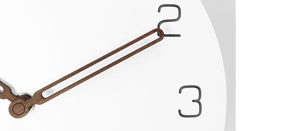 Solid 23CM wall clock Mum's wall hanging design