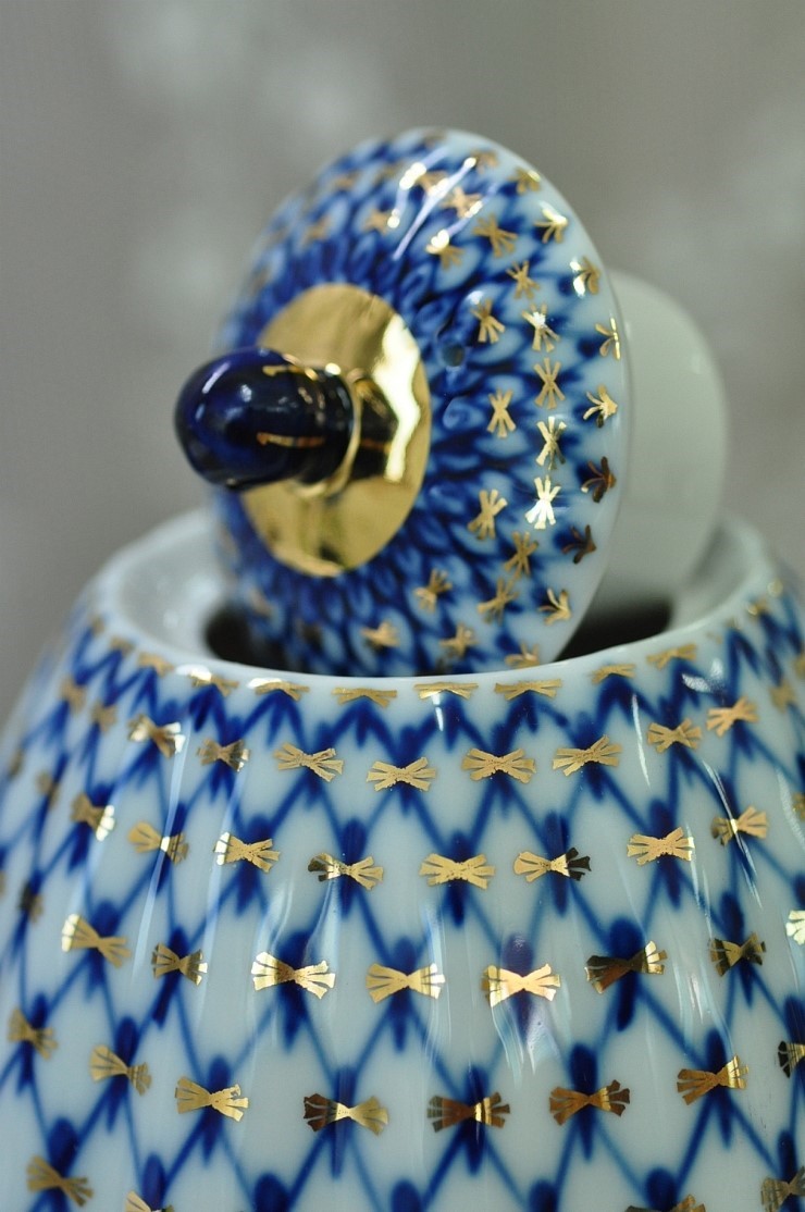 Yeca Lomonosov 9. Tulip Cobalt Net Coffee Pot 1200