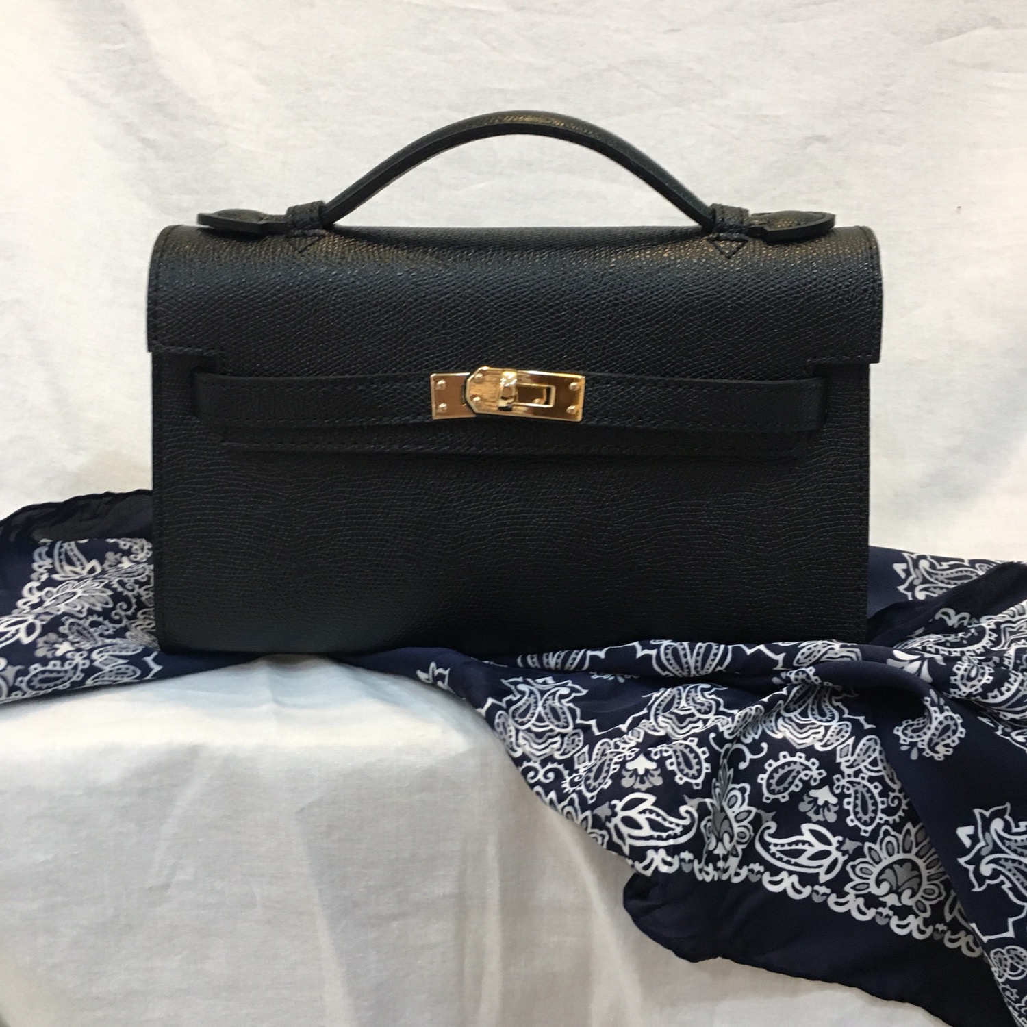 New Erumini Tote Cross Kelly Four seasons Chun Cho