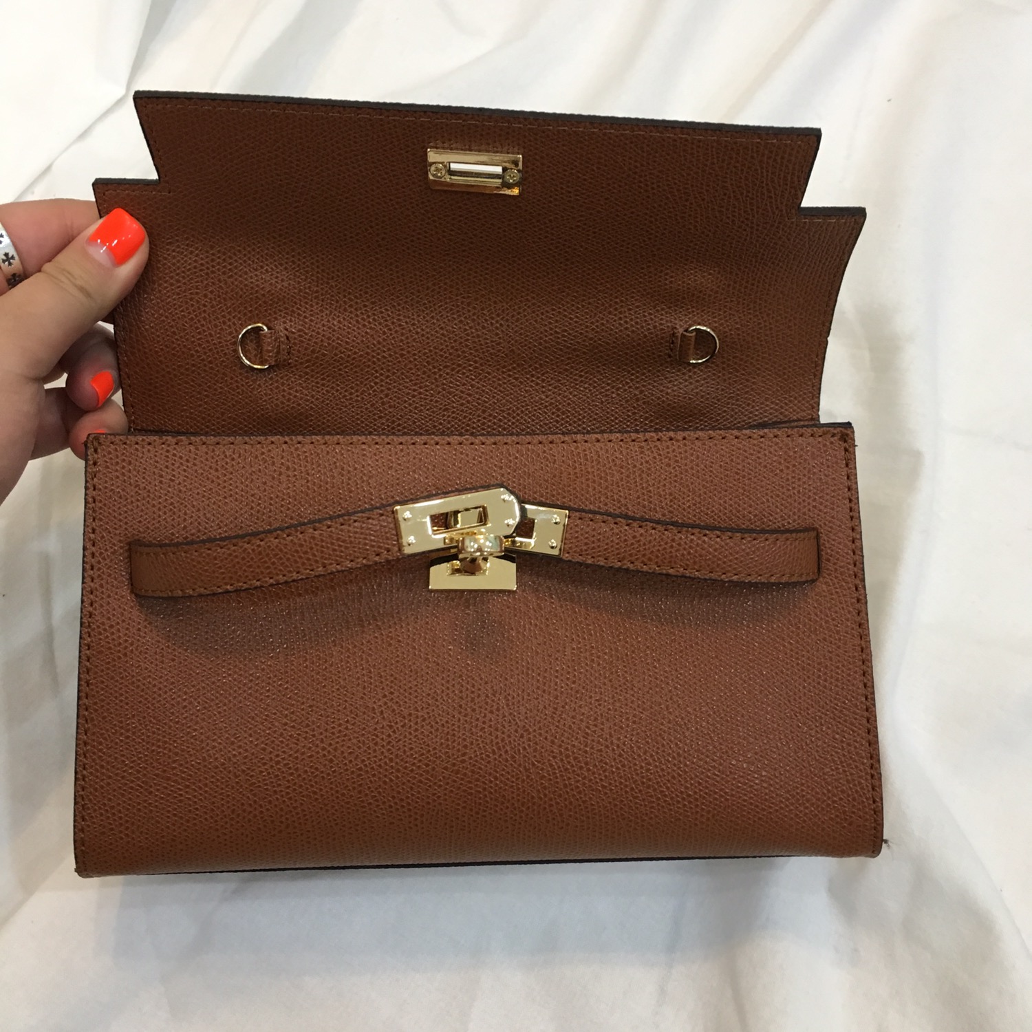 New Erumini Tote Cross Kelly Four seasons Chun Cho
