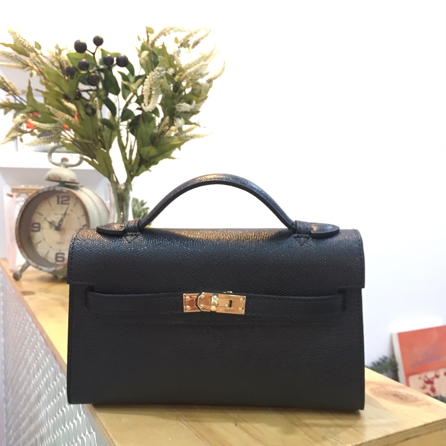 New Erumini Tote Cross Kelly Four seasons Chun Cho