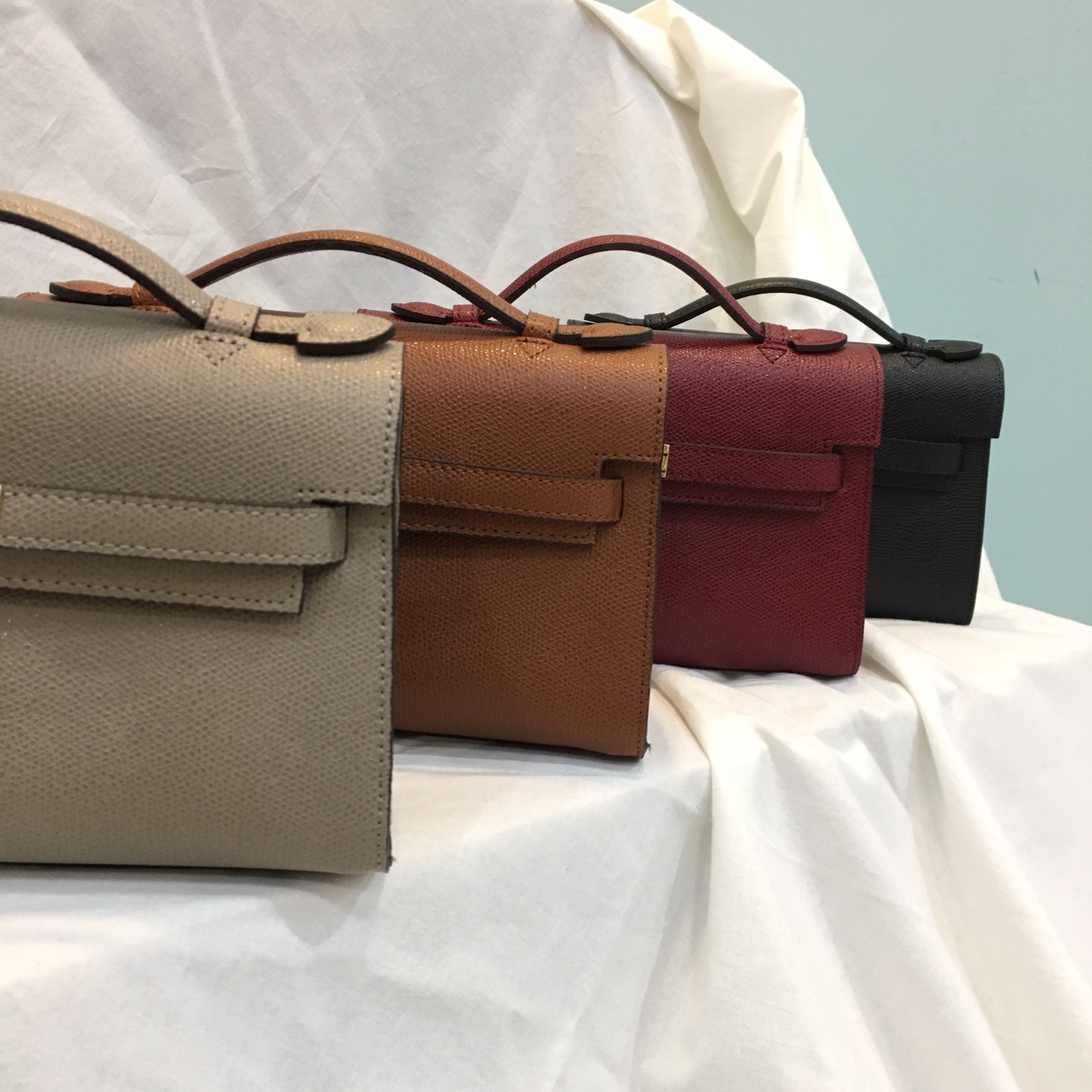 New Erumini Tote Cross Kelly Four seasons Chun Cho