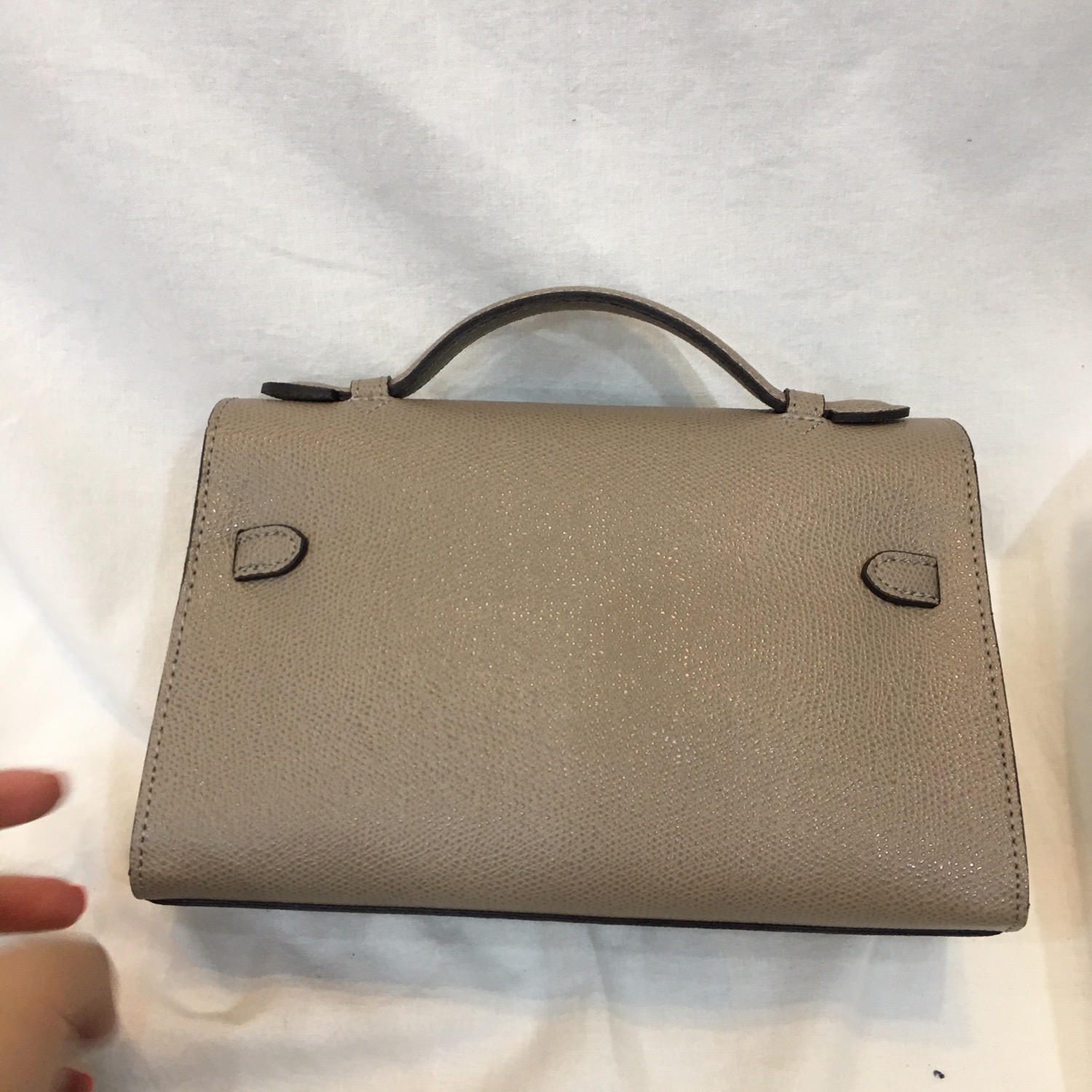 New Erumini Tote Cross Kelly Four seasons Chun Cho