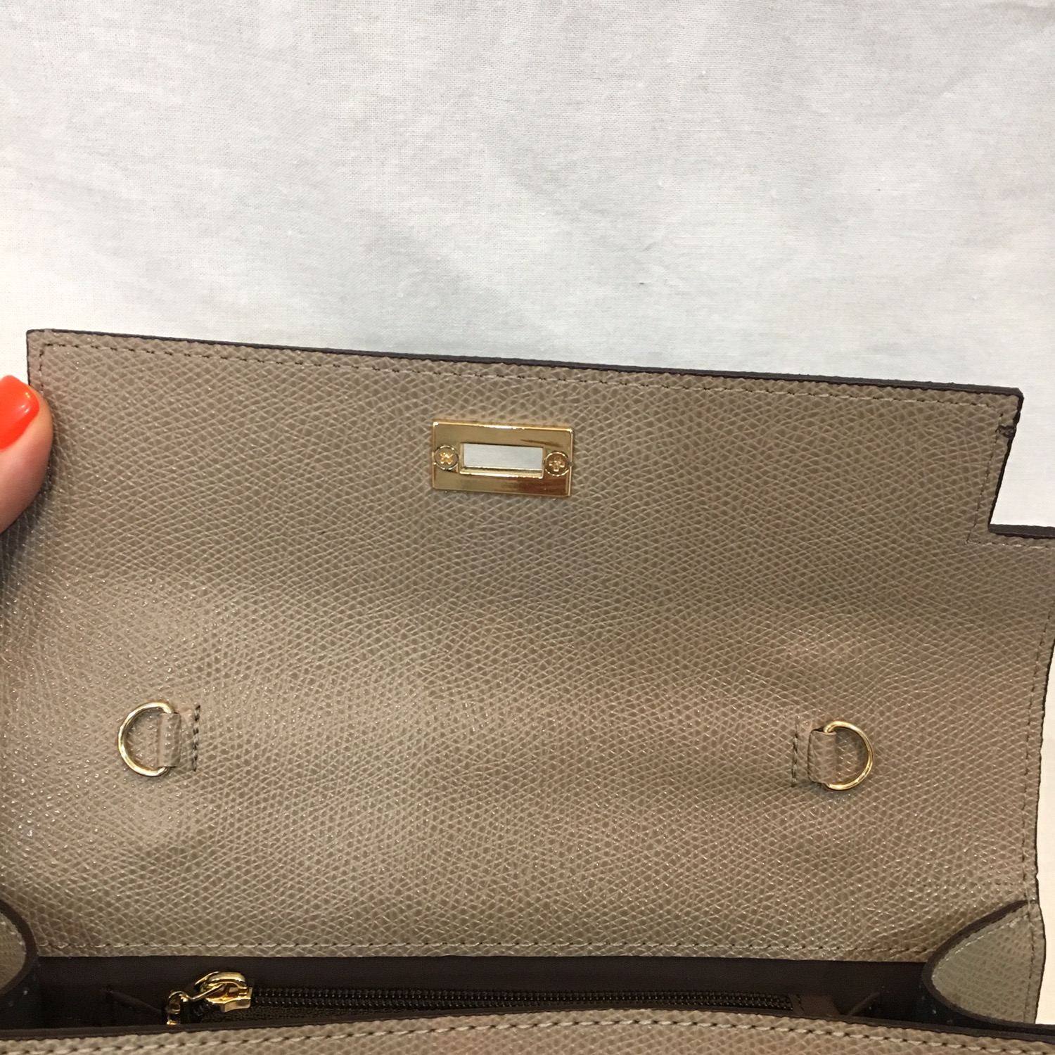 New Erumini Tote Cross Kelly Four seasons Chun Cho