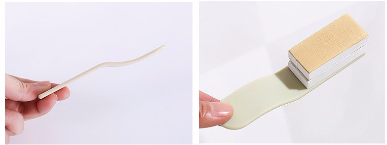 Simple toilet seat cover Easy to use, clean and cu