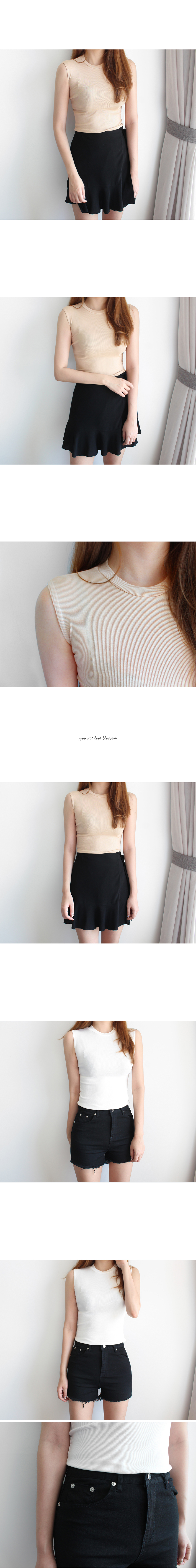 Slim Goliath with a perfect summer coat Spanashi T