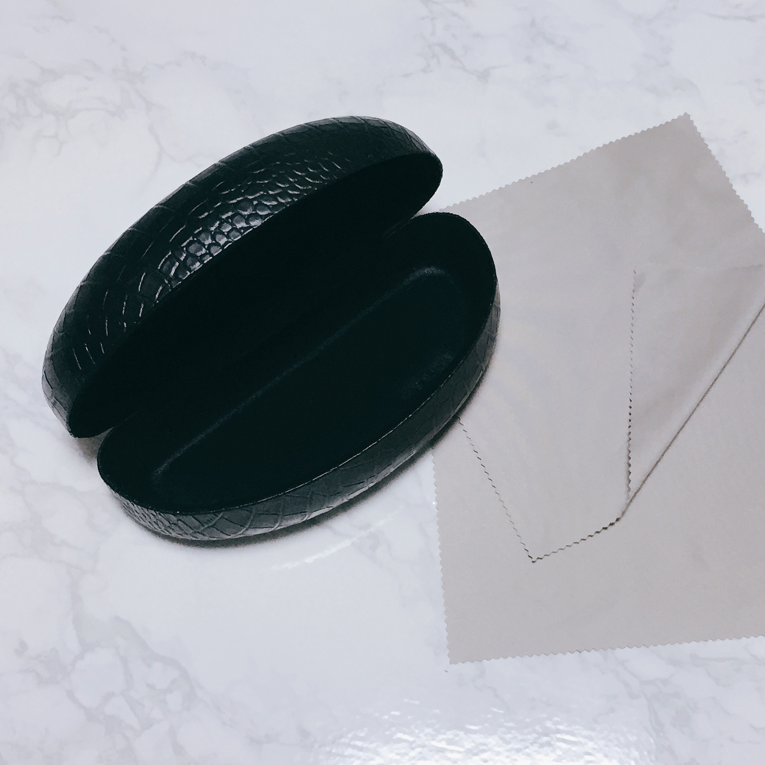 NEW FASHION SUNGLASSES Leon Ginte Tint Sunglasses 