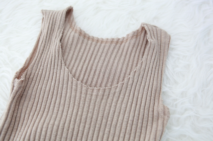 Goliath knit woman to reduce 4color Sleeveless Cro