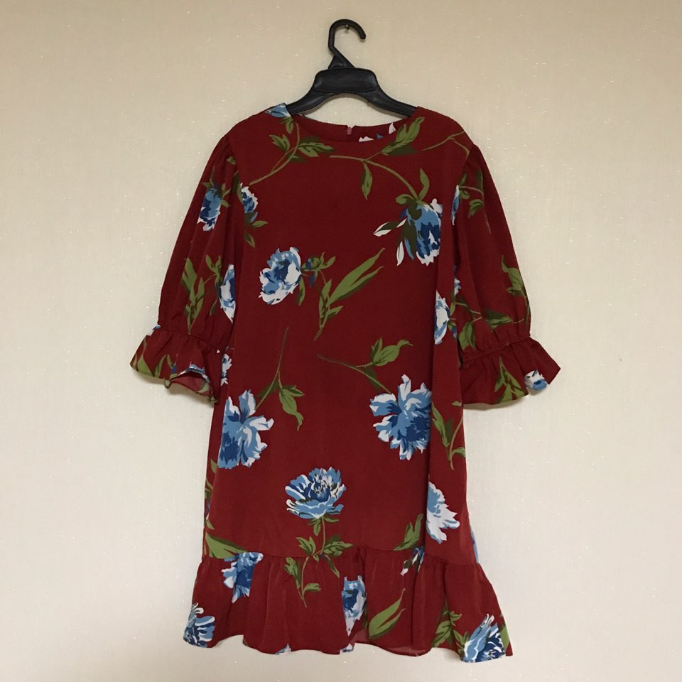 New Women's Dress Haggle Flower One Piece Frill
