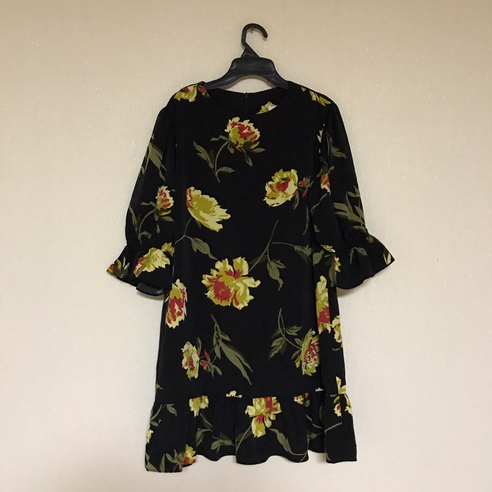 New Women's Dress Haggle Flower One Piece Frill
