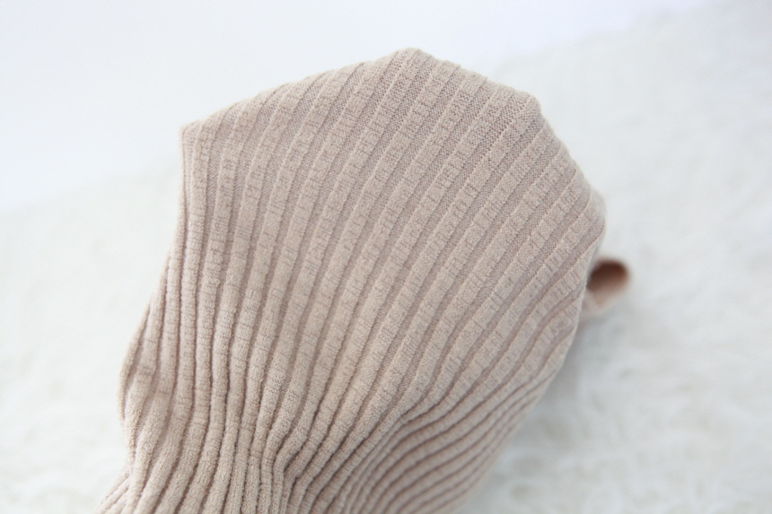 Goliath knit woman to reduce 4color Sleeveless Cro