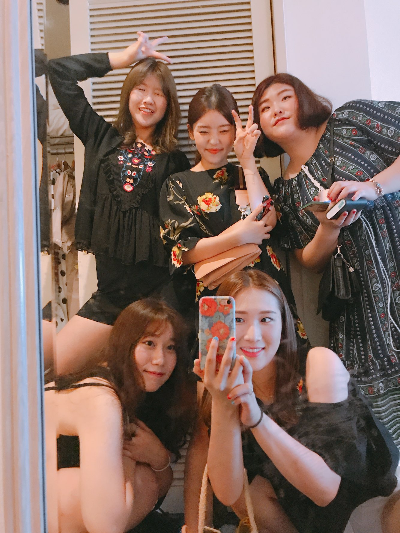 New Women's Dress Haggle Flower One Piece Frill