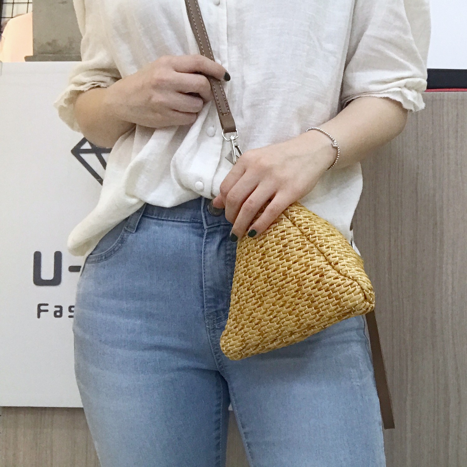 New Triangular Mini Ratan Cross Bag Utilized High 