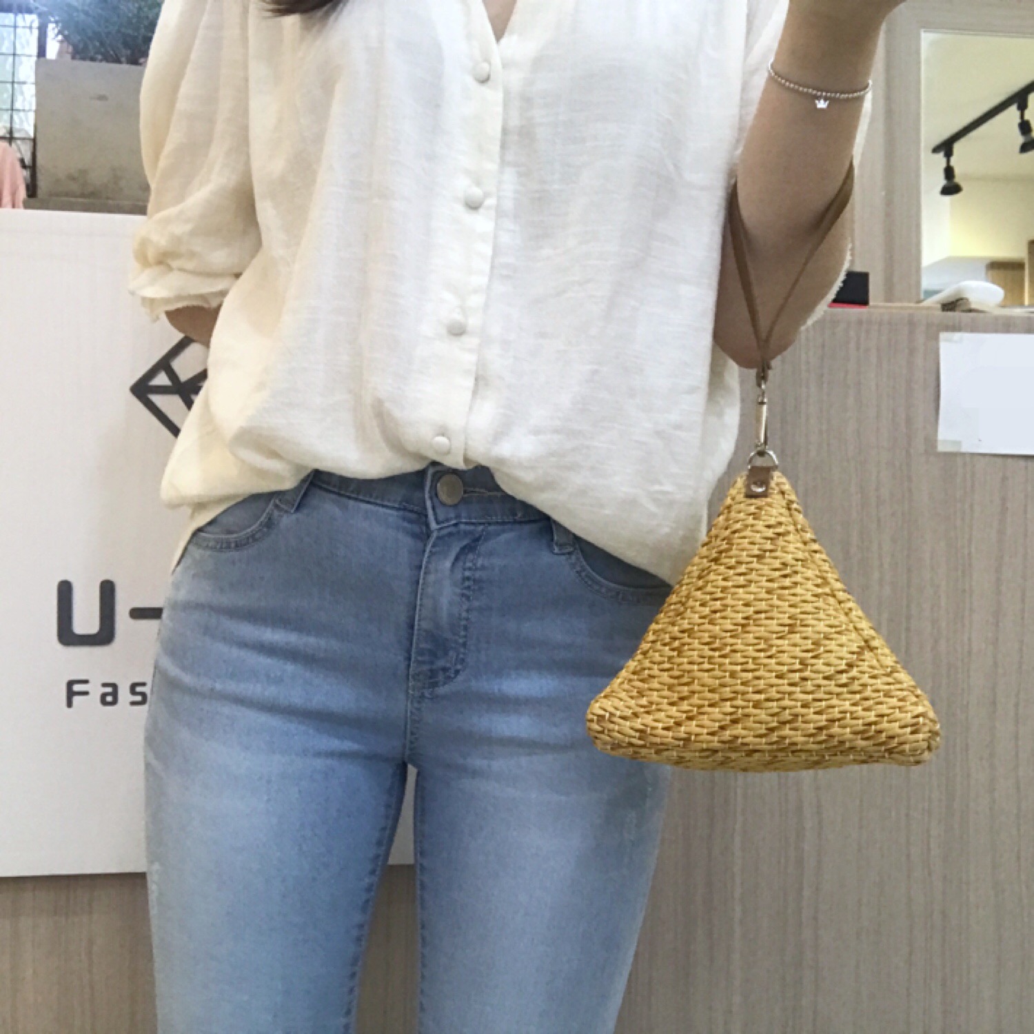 New Triangular Mini Ratan Cross Bag Utilized High 