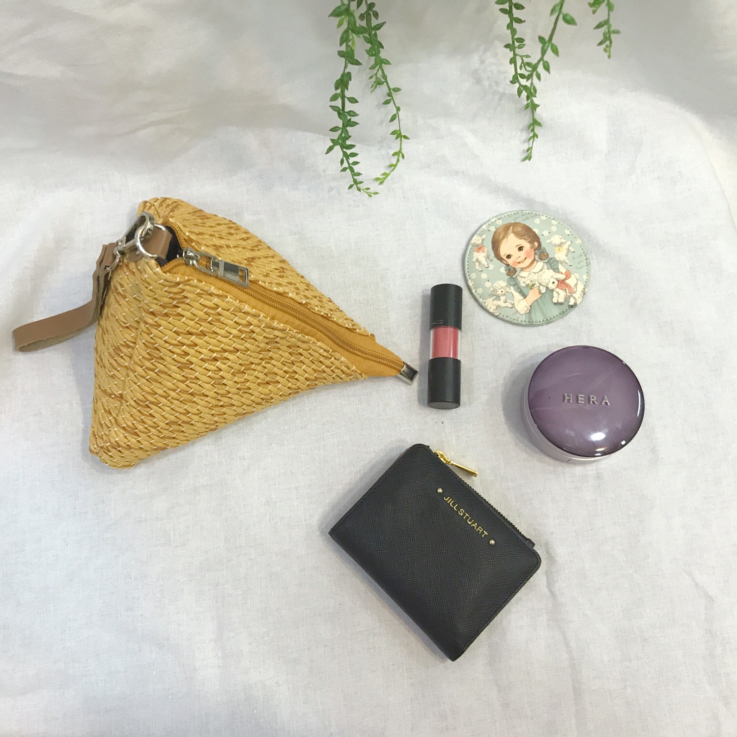 New Triangular Mini Ratan Cross Bag Utilized High 