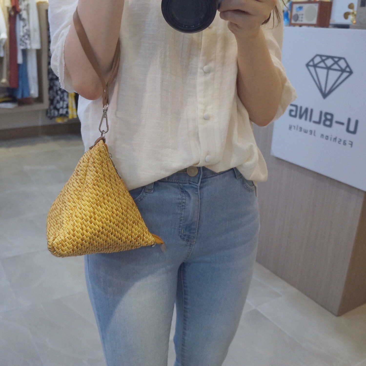 New Triangular Mini Ratan Cross Bag Utilized High 