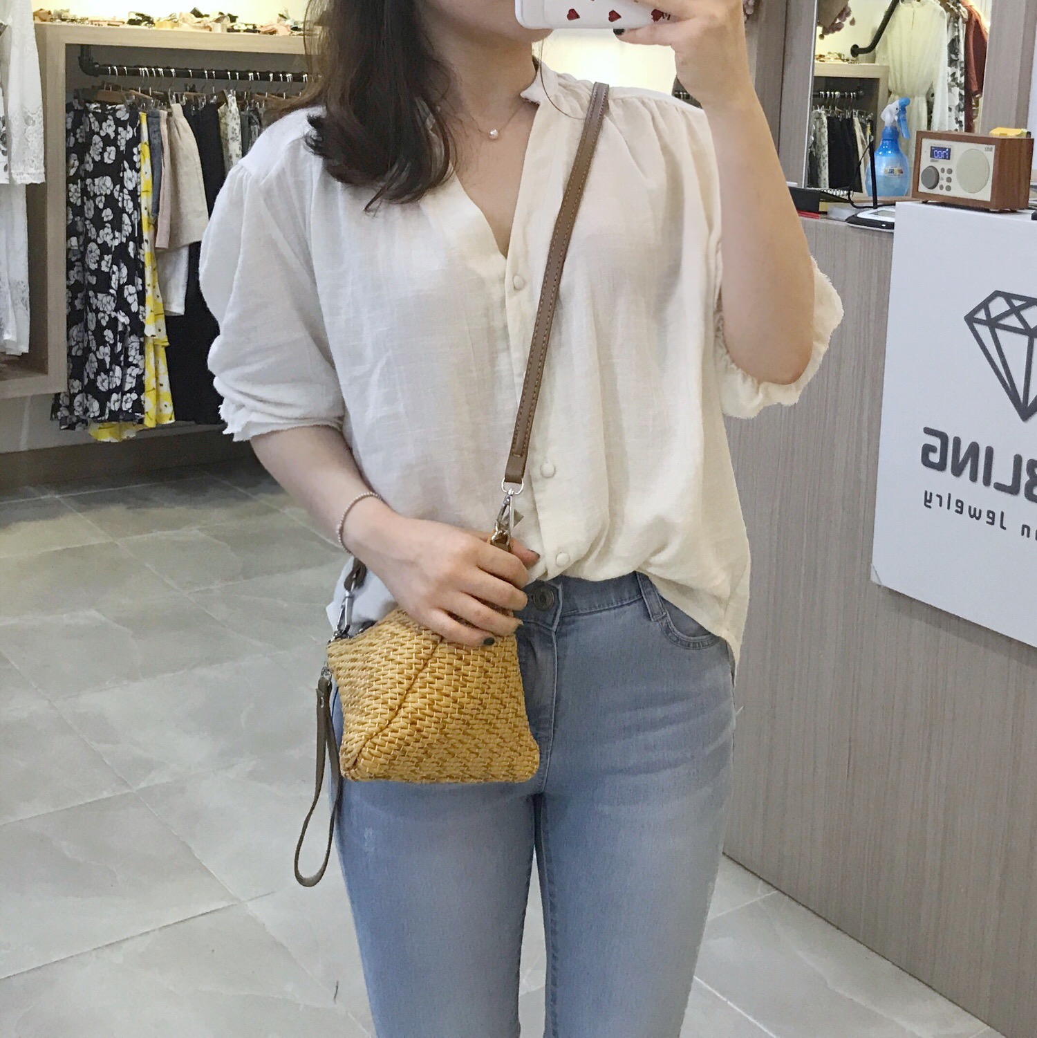 New Triangular Mini Ratan Cross Bag Utilized High 