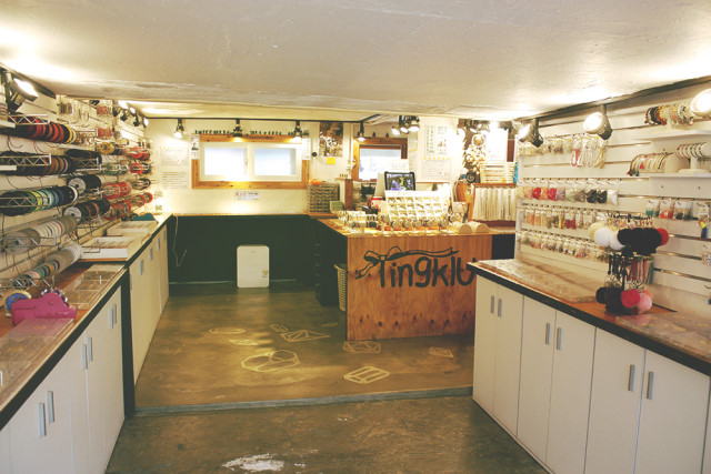 New Summer Look Silver 92.5 is a blushing innocent