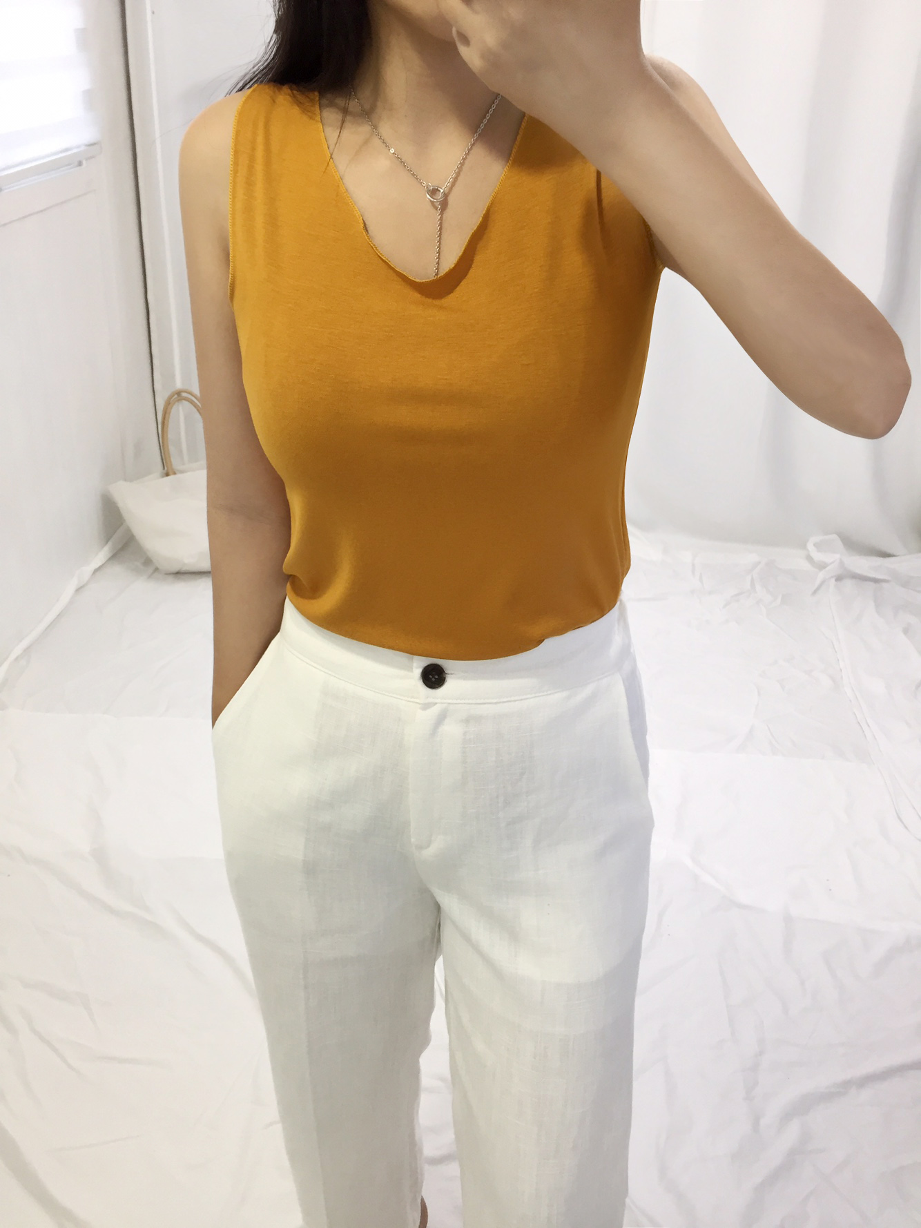 1 + 1 Flying Pussy Pretty slender nose coordinatio