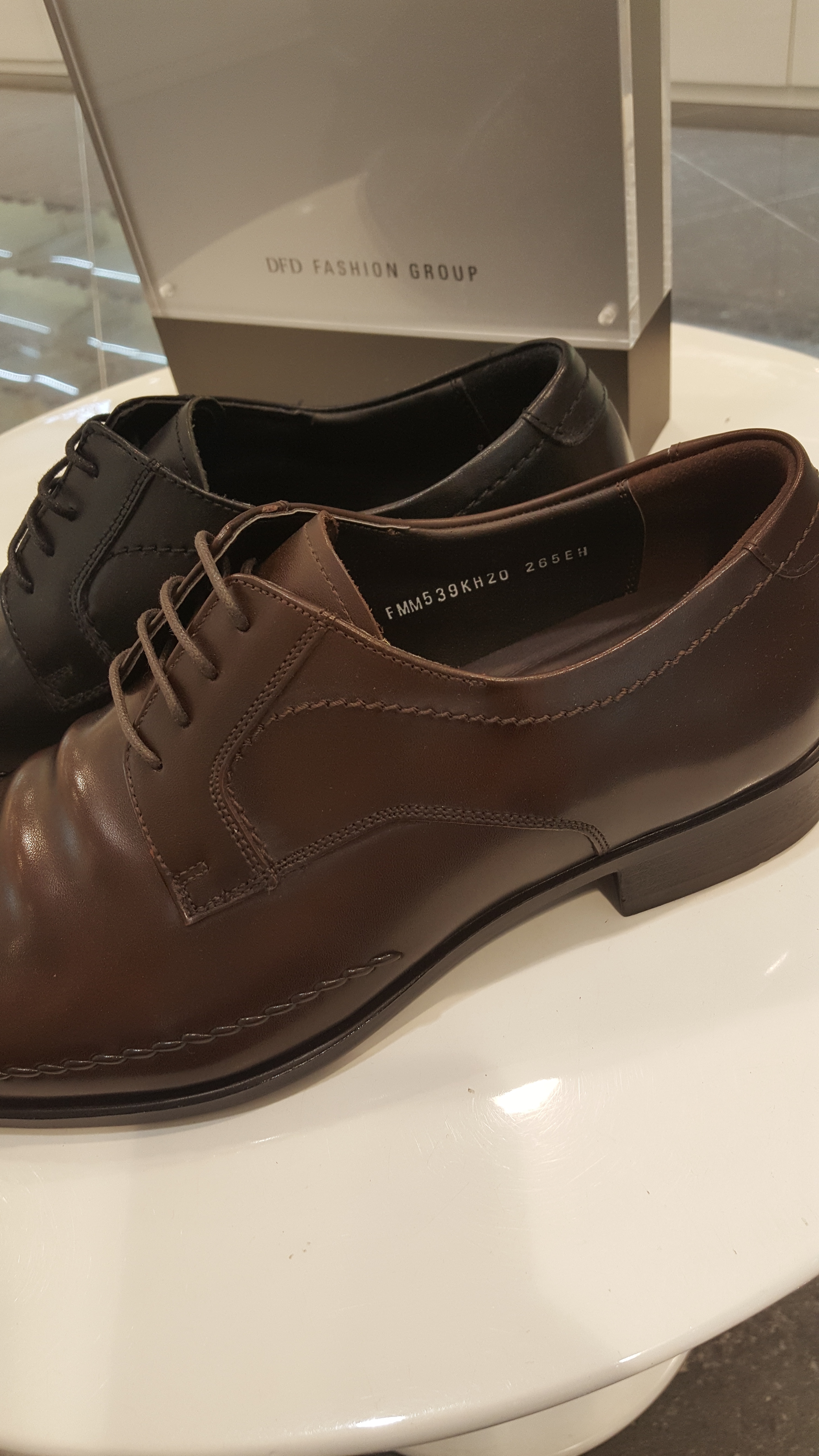 Soda male gentleman FMM539 neat New York style dan