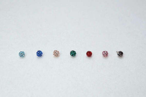 New Summer Look Silver 92.5 is a blushing innocent