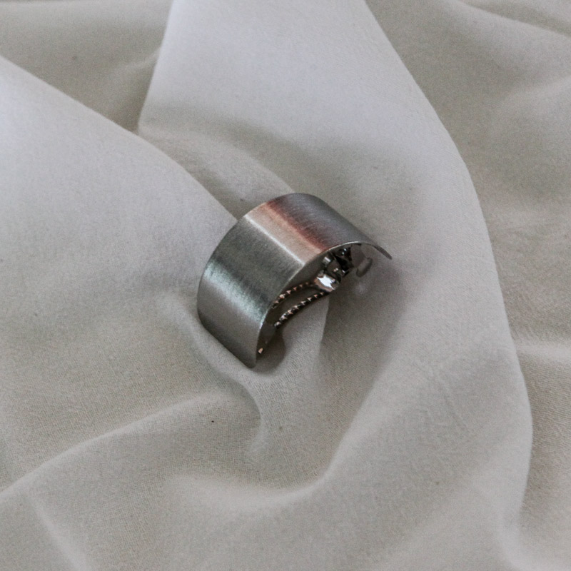 NEW HAIR CLIP HOOP matte metal square curved silve