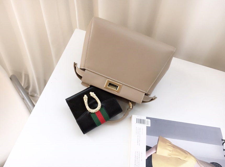 New Picasso Bareback Mini-Medium Natural Cowhide 4