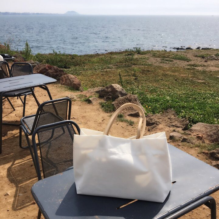 Eco-friendly bags in the 20s Women's day coordi