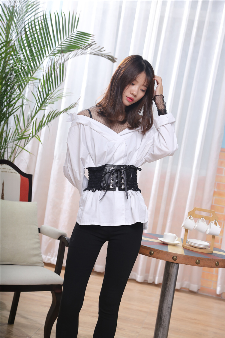 A variety of look and quality women's corset be