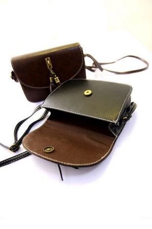 New Wonder Black Half Moon Tassel Mini Cross Back 