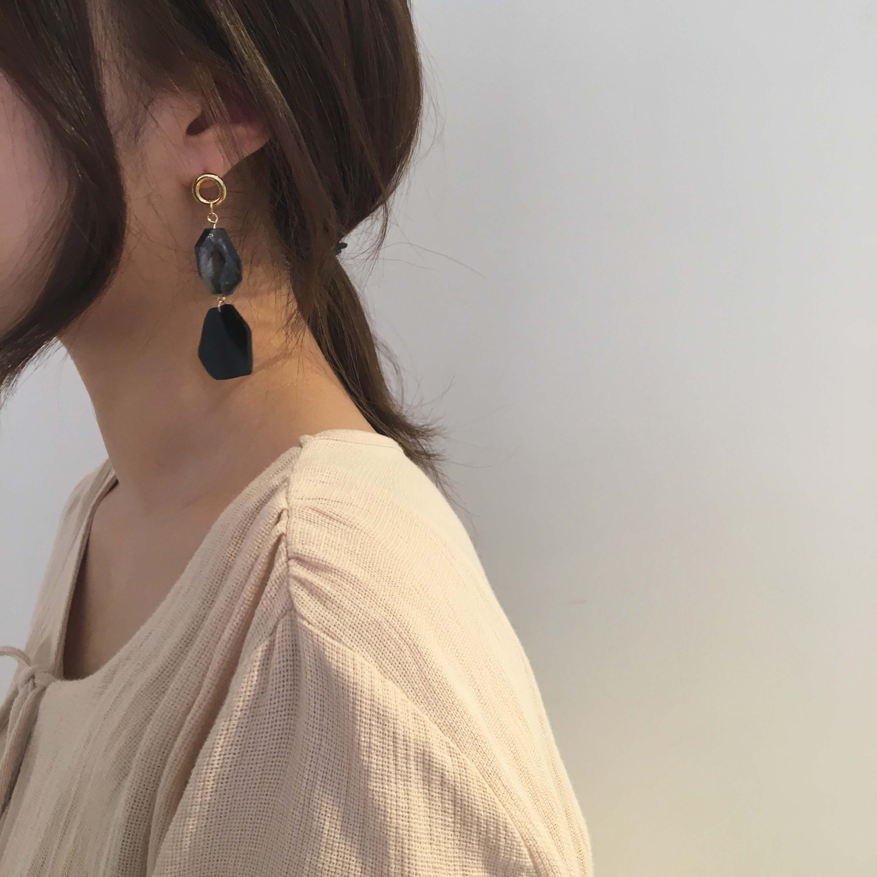 Modern acrylic earrings Didi Unique summer point s