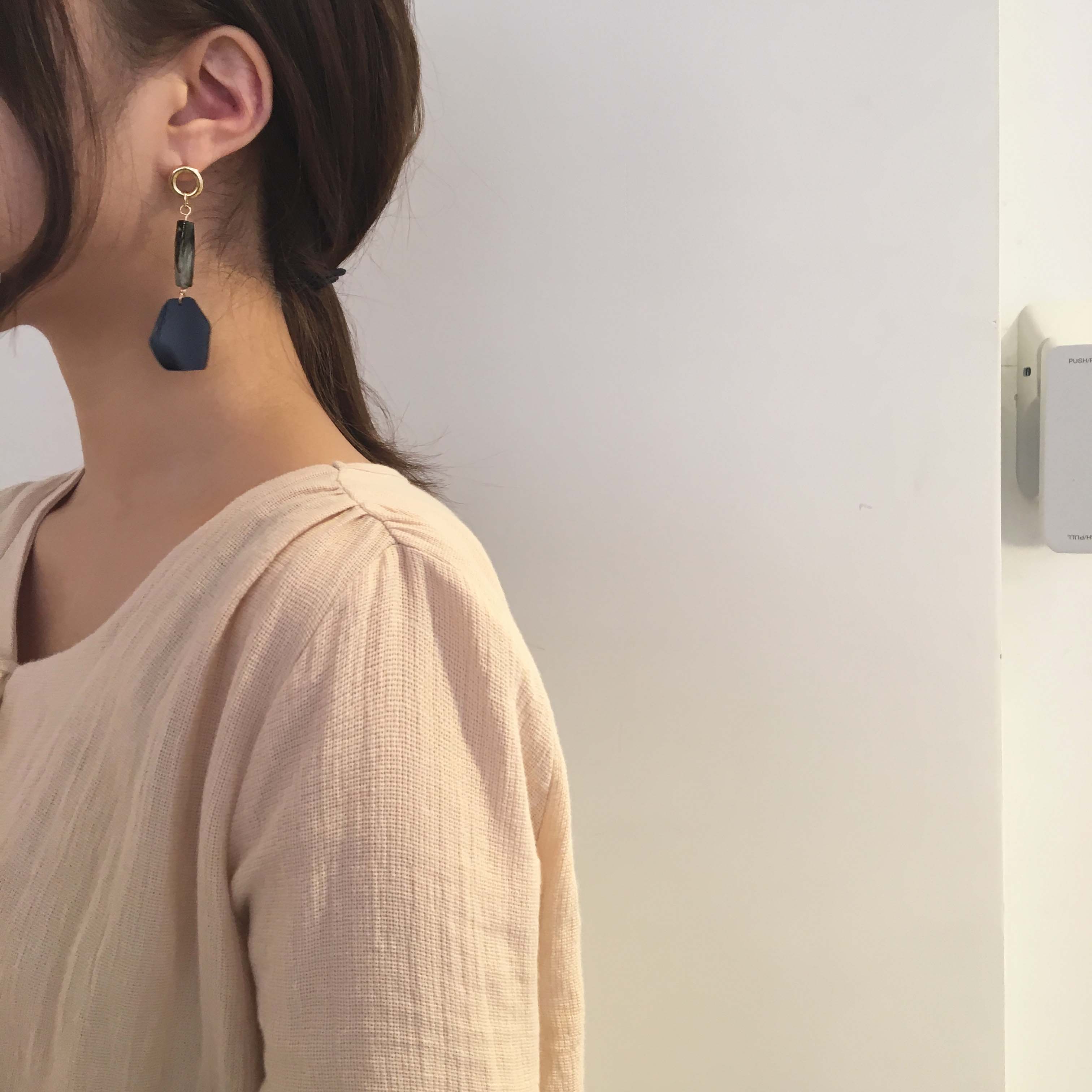 Modern acrylic earrings Didi Unique summer point s