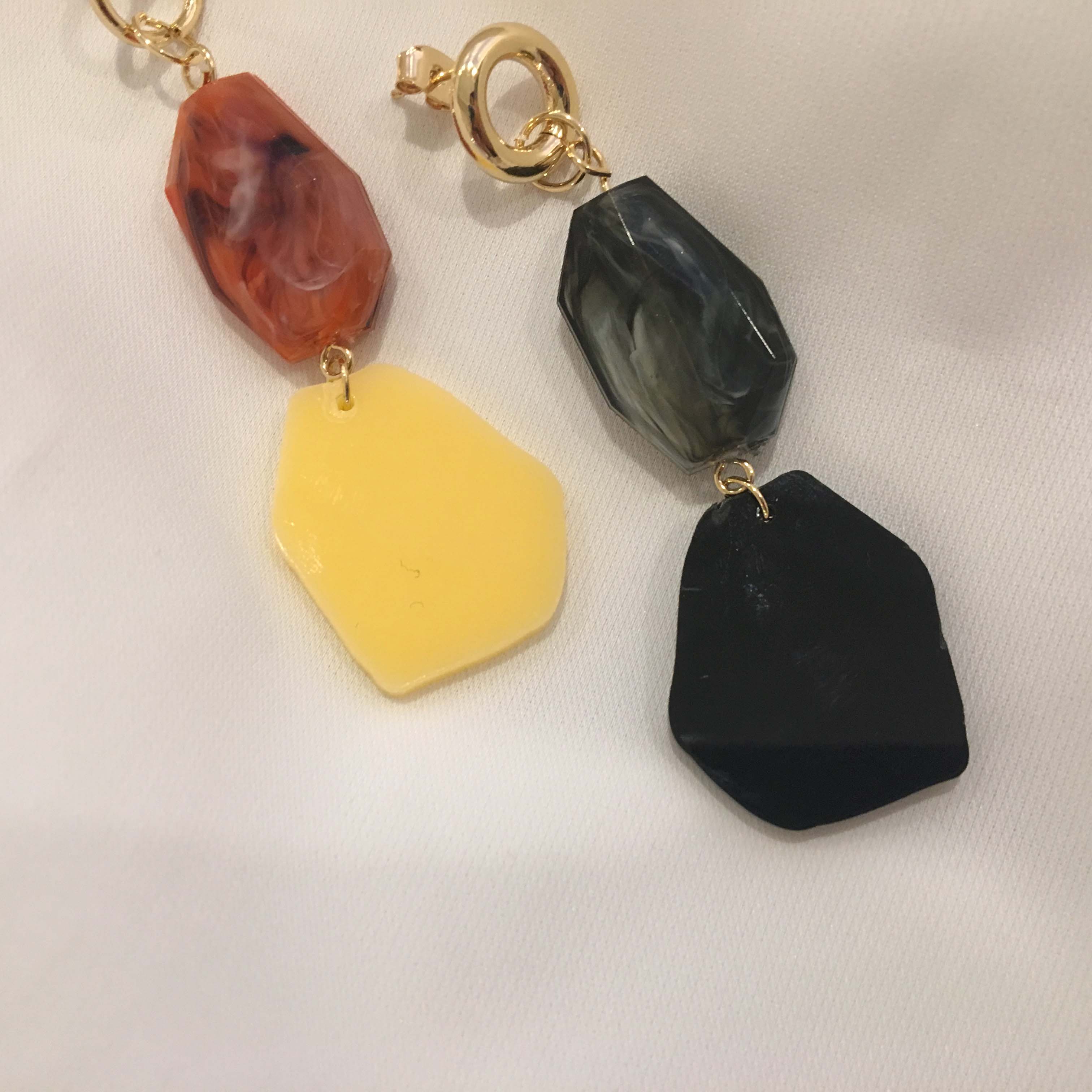 Modern acrylic earrings Didi Unique summer point s