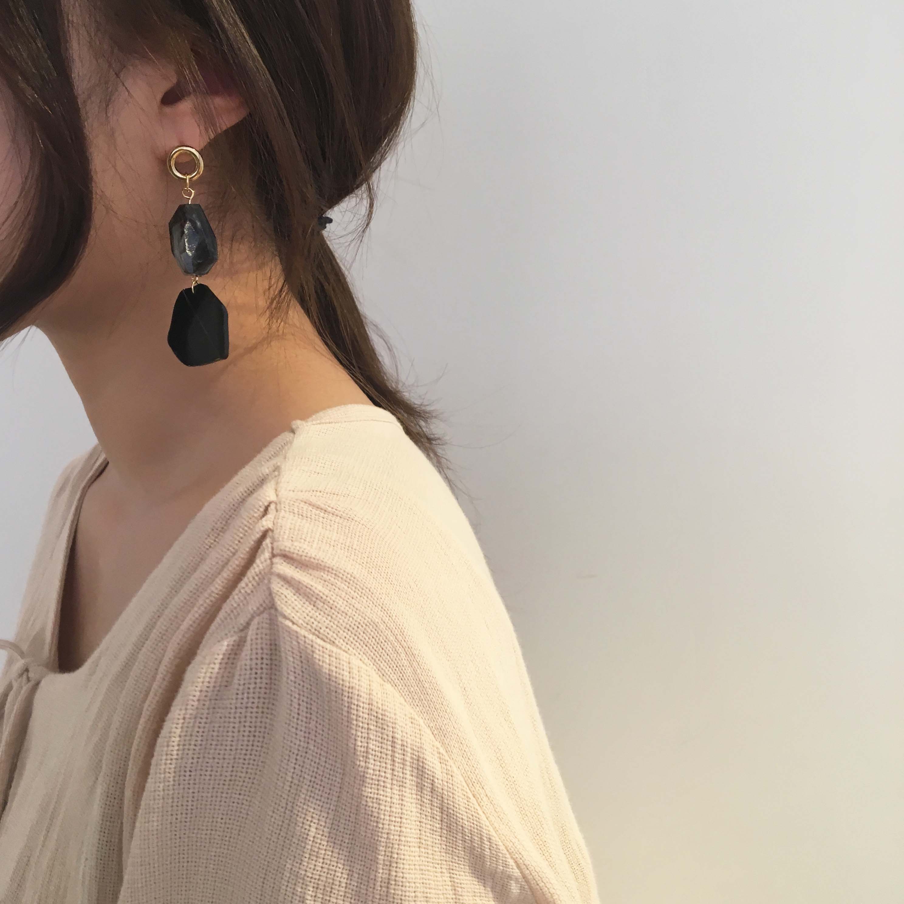 Modern acrylic earrings Didi Unique summer point s